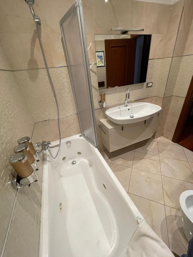 Casa Alessi In Rome Elegant, Spacious And Comfortable Apartment Exterior foto